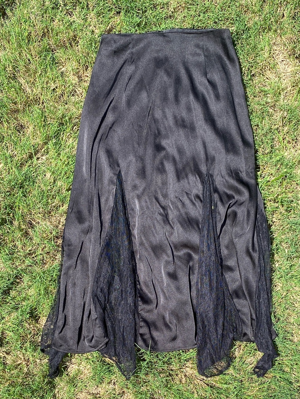 NWOT Apricot Lane black satin lace-panel skirt